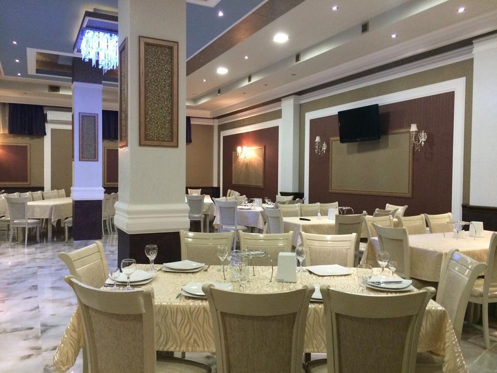 Lara Hotel Goris Exterior photo