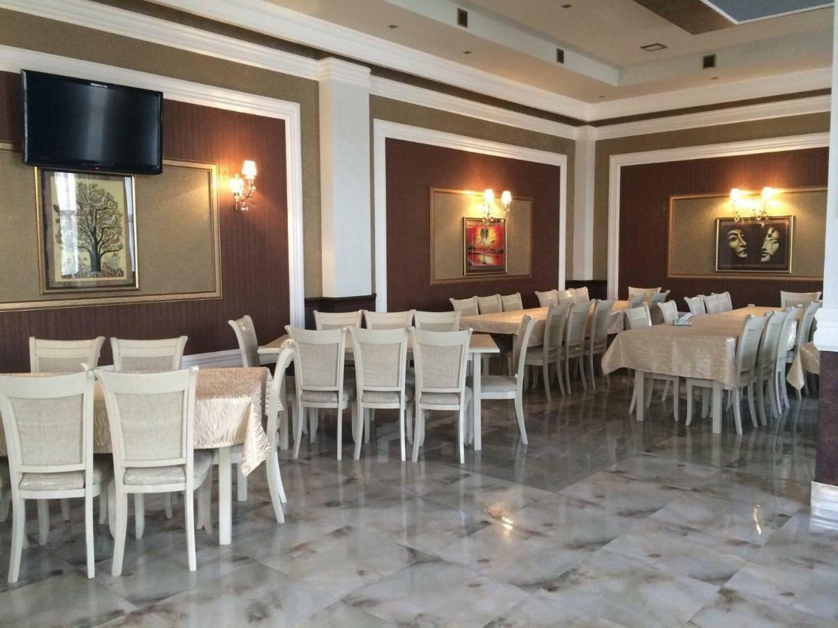 Lara Hotel Goris Exterior photo